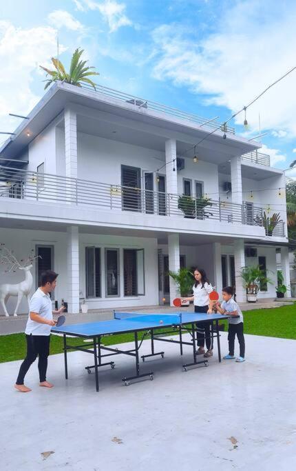 Garden Villa By Villapedia Bogor Exterior foto